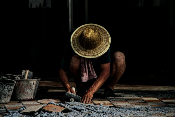 Les meilleures résines pour créer une allée de garage durable