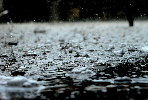les étapes pour installer un système de récupération des eaux de pluie